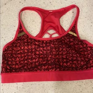 Lululemon sports bra